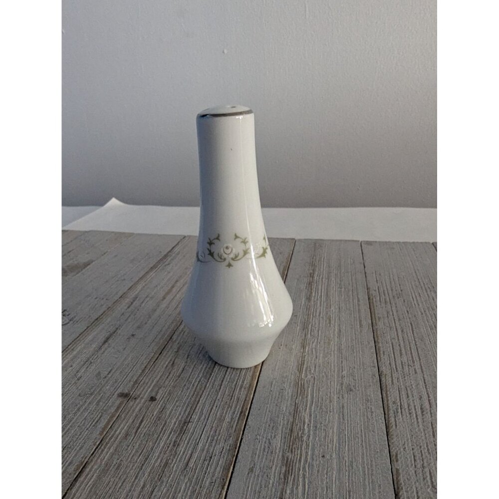 Sheffield China Japan Elegance Pepper Shaker Replacement 4 1/2"